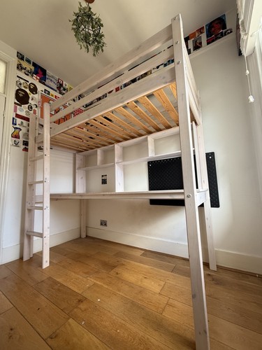 Childrends loft bed with desk